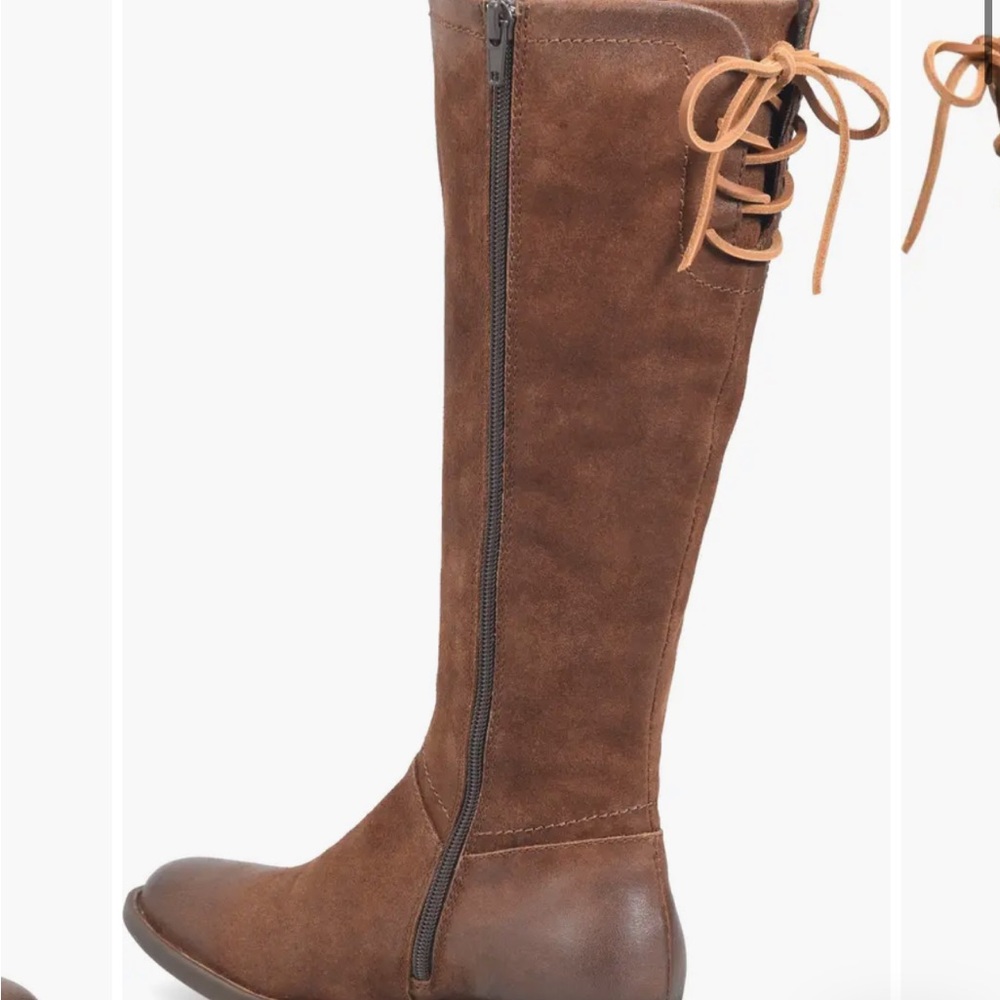 New in box Born Hayden knee high boot wide calf woman’s size 6